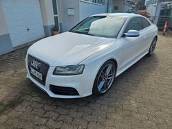 Weiß Gebraucht 2010 Audi RS5 Sport Coupé | 29.900 € (Guter Preis)