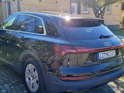 Schwarz Gebraucht 2021 Audi e-tron SUV | 26.890 € (Fairer Preis)