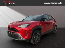 Rot Gebraucht 2021 Toyota Yaris Cross Advance SUV | 24.950 € (Fairer Preis)