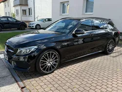 Schwarz Gebraucht 2017 Mercedes C43 AMG AMG Kombi | 29.750 € (Fairer Preis)