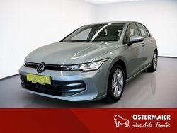 Silber Gebraucht 2024 VW Golf VIII Life Limousine | 26.870 € (Etwas zu teuer)