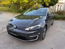 Grau Gebraucht 2020 VW e-Golf Kleinwagen | 13.499 € (Guter Preis)