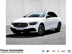 Weiß Gebraucht 2023 Mercedes E300 Avantgarde Limousine | 42.990 € (Guter Preis)