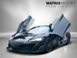 Onyx schwarz speziallackierung Gebraucht 2016 McLaren 675LT Coupé | 228.850 €