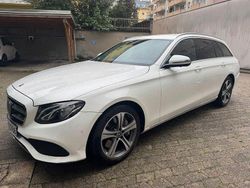 Weiß Gebraucht 2019 Mercedes E350 Kombi | 31.999 € (Guter Preis)