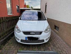 Weiß Gebraucht 2014 Ford Galaxy Van / Kleinbus | 10.500 €