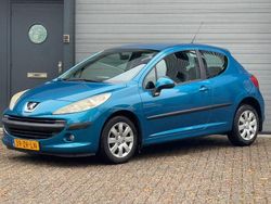 Blau Gebraucht 2008 Peugeot 207 | 1.750 € (Fairer Preis)