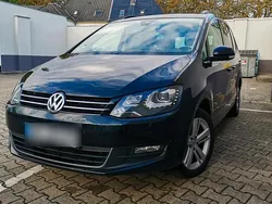 Schwarz Gebraucht 2012 VW Sharan Match Van / Kleinbus | 9.500 € (Fairer Preis)