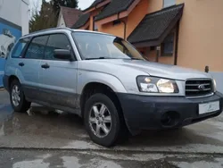 Silber Gebraucht 2003 Subaru Forester Active SUV | 2.490 € (Fairer Preis)