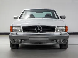 Weiß Gebraucht 1986 Mercedes 560 Coupé | 43.500 €