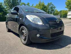 Schwarz Gebraucht 2009 Toyota Yaris Limousine | 2.800 € (Fairer Preis)