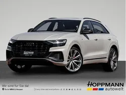 Vikunjabeige metallic Gebraucht 2022 Audi Q8 Competition SUV | 59.480 € (Fairer Preis)