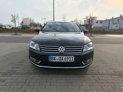 Schwarz Gebraucht 2014 VW Passat Highline Kombi | 7.300 € (Superpreis)