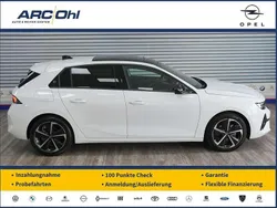 Arktis weiß Gebraucht 2024 Opel Astra Ultimate Limousine | 24.450 € (Guter Preis)