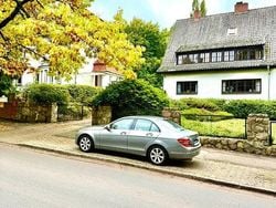 Grau Gebraucht 2012 Mercedes C200 Limousine | 7.990 € (Guter Preis)