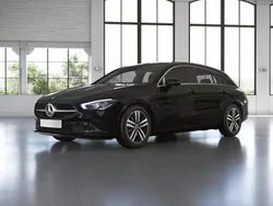 Nachtschwarz Gebraucht 2022 Mercedes CLA200 Kombi | 24.590 € (Guter Preis)