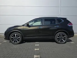 Schwarz Gebraucht 2017 Nissan X-Trail 360º SUV | 12.900 € (Superpreis)