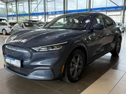 Blau infinite blue tc/ocean drive blue Gebraucht 2021 Ford Mustang Mach-E SUV | 29.000 € (Fairer Preis)