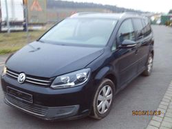 Schwarz Gebraucht 2011 VW Touran Style Van / Kleinbus | 3.690 € (Guter Preis)