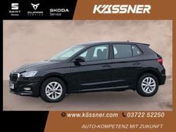 Black magic metallic(metallic) Gebraucht 2023 Skoda Fabia Ambition Limousine | 17.850 € (Guter Preis)