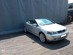 Silber Gebraucht 2005 Opel Astra Cabriolet Edition Cabrio | 2.700 € (Fairer Preis)