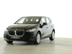 Schwarz Gebraucht 2023 BMW 216 Active Tourer Van / Kleinbus | 24.920 € (Fairer Preis)