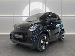 Schwarz Gebraucht 2021 Smart ForTwo Electric Drive Passion Cabrio | 11.460 € (Fairer Preis)