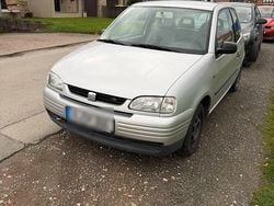 Silber Gebraucht 2000 Seat Arosa Kleinwagen | 450 € (Guter Preis)