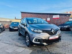 Grau Gebraucht 2017 Renault Captur Experience SUV | 9.788 € (Guter Preis)