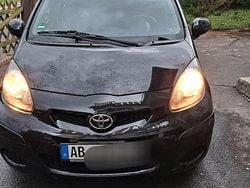 Schwarz Gebraucht 2010 Toyota Aygo Kleinwagen | 2.000 € (Guter Preis)