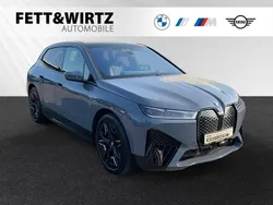 Bmw individual storm bay metallic Gebraucht 2024 BMW iX Sport Line SUV | 75.888 € (Teuer)