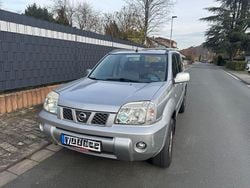 Beige Gebraucht 2005 Nissan X-Trail Comfort SUV | 3.500 € (Fairer Preis)