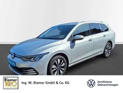 Reflexsilber metallic Gebraucht 2024 VW Golf VIII Move Kombi | 27.763 € (Fairer Preis)