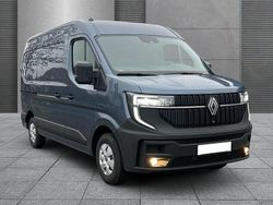 Azurblau Neu 2025 Renault Master Van | 41.811 € (Fairer Preis)