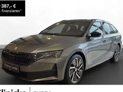 Grau Gebraucht 2024 Skoda Octavia SportLine Kombi | 32.990 € (Fairer Preis)