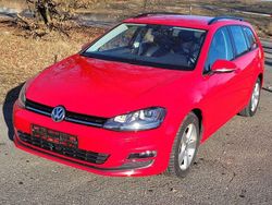 Rot Gebraucht 2016 VW Golf VII Comfortline Kombi | 11.800 € (Fairer Preis)