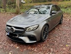 Grau Gebraucht 2019 Mercedes E63S AMG AMG Limousine | 68.000 €