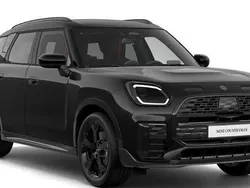 Schwarz Gebraucht 2025 Mini John Cooper Works Countryman SUV | 36.500 €
