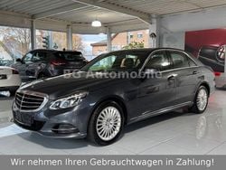 Grau Gebraucht 2013 Mercedes E200 Limousine | 12.490 € (Fairer Preis)