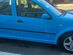 Blau Gebraucht 2000 VW Golf IV Limousine | 2.400 € (Etwas zu teuer)