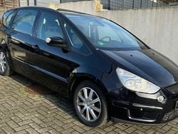 Schwarz Gebraucht 2006 Ford S-MAX Titanium Van / Kleinbus | 2.800 € (Fairer Preis)