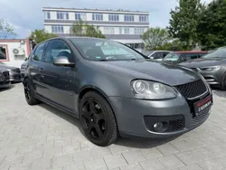 Grau Gebraucht 2009 VW Golf VI GTI Limousine | 3.500 €