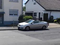 Silber Gebraucht 2008 Opel Astra Cabriolet Cabrio | 2.950 € (Guter Preis)