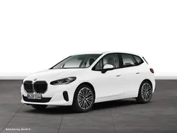 Weiß Gebraucht 2024 BMW 223 Active Tourer Van / Kleinbus | 38.835 € (Teuer)