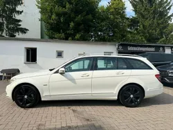 Calcitweiss unilack Gebraucht 2010 Mercedes C180 Avantgarde Kombi | 5.990 € (Fairer Preis)