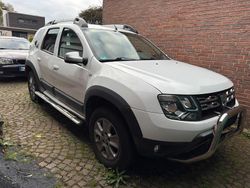 Weiß Gebraucht 2015 Dacia Duster Prestige SUV | 7.990 € (Fairer Preis)