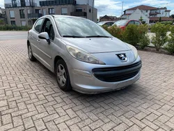 Grau Gebraucht 2008 Peugeot 207 Kleinwagen | 1.400 €