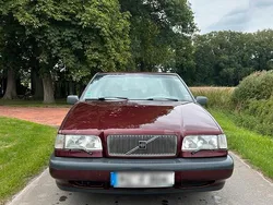 Rot Gebraucht 1991 Volvo 850 Limousine | 3.200 €