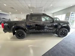 Metallic Gebraucht 2021 Nissan Navara N-Guard Abholung | 30.900 € (Fairer Preis)
