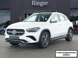 Weiß Gebraucht 2024 Mercedes GLA220 Progressive SUV | 43.589 € (Fairer Preis)